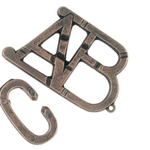 ABC металлические головоломки Пазлы игра для взрослых детей