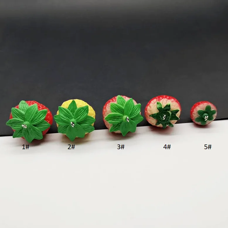 

2019 New decompression fruit strawberry car Ker Ring pendant couple bag key chain pendant diy accessories