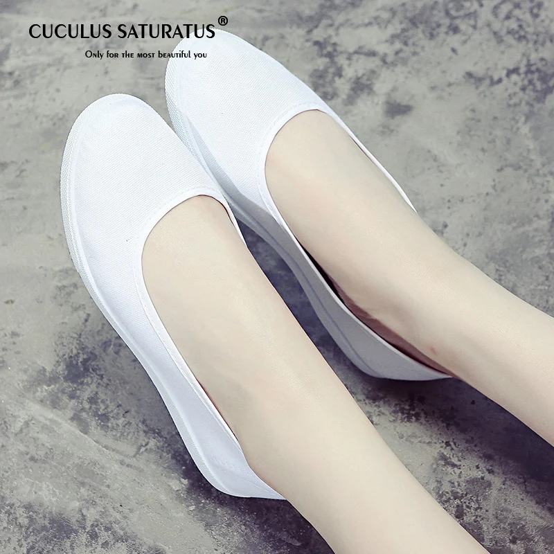 En Ligne Cuculus Mode Femmes Chaussures de Toile Blanche Concis Décontractées Bas Plat Étudiant Chaussures À Lacets En Toile Solide Femmes infirmières Chaussures 435