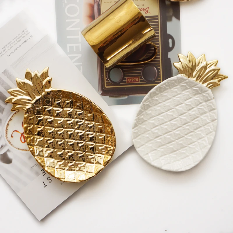 

17x13x2.5cm gold plated pineapple ceramic storage plate snack plates dessert jewelry dish jewelry make up storage desk ornaments