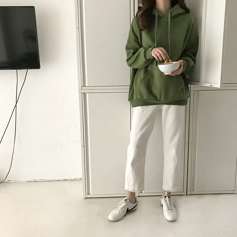  (8)