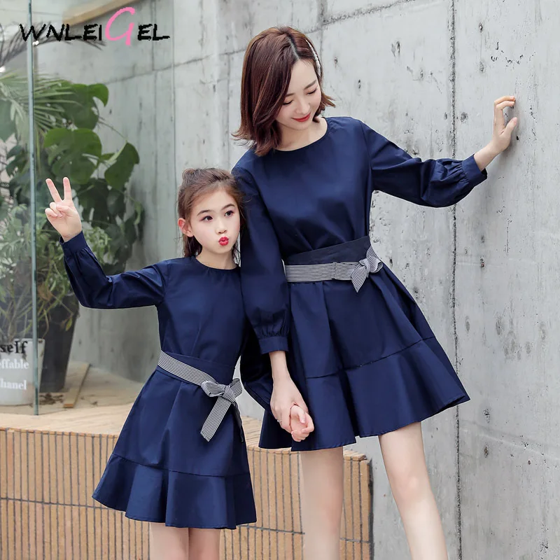 

WLG 2019 spring family matching clothes mother and daughter dresses dark blue yellow fashion solid ruffle dress