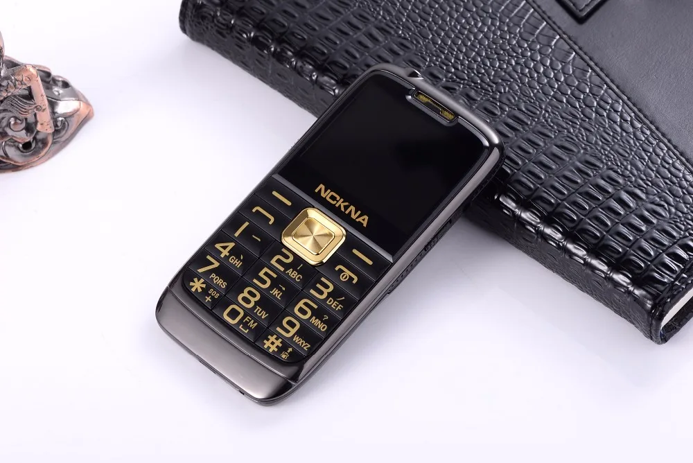Fsmart E71 супер тонкий маленький мобильный телефон металлический корпус большая русская клавиатура модный телефон для пожилых людей