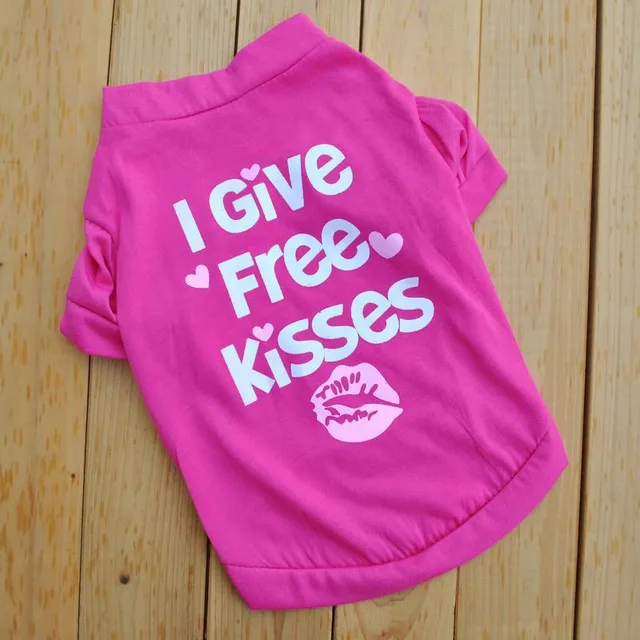 I Give Free Kisses T 8