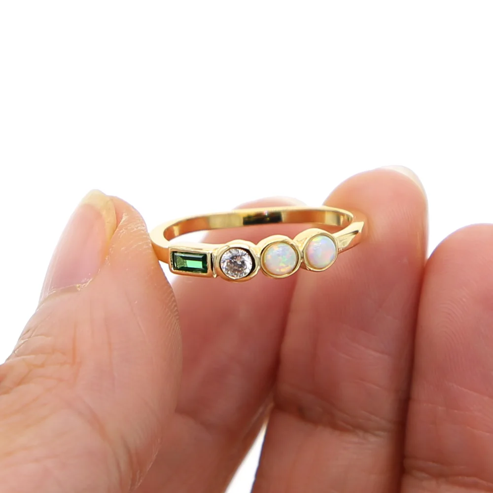 

2018 new year ring green square crystal cz opal fire ring gold filled dainty finger jewelry size 5 6 7 wholesale women lady gift
