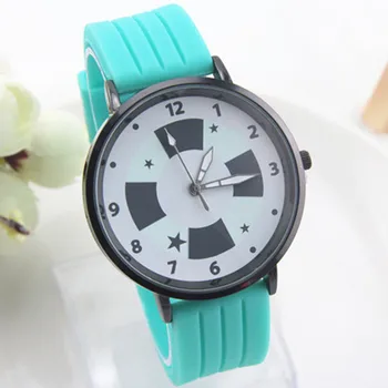 

2019 New best-selling top brand digital large dial silicone strap Fashion personality exquisite Women's quartz watch