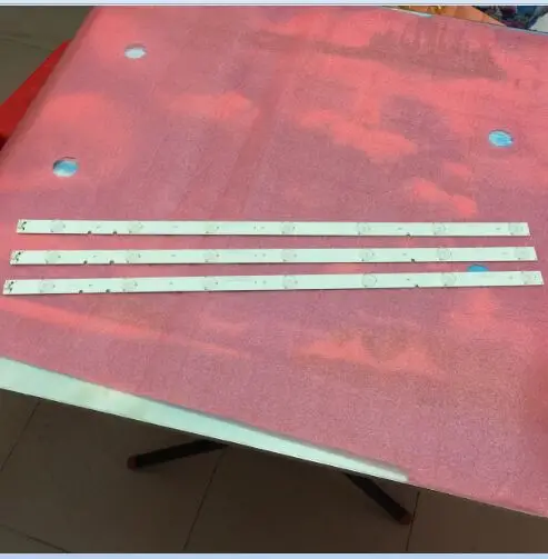 

SVS320AD7 article 32 inch light screen LTA320AP33 1set = 3 PCS ( 1set=3PCS 7LED)