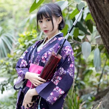 Элегантный женский халат с цветочным принтом; Новинка; одежда для косплея; Винтаж в японском стиле кимоно юката; женская одежда для сцены