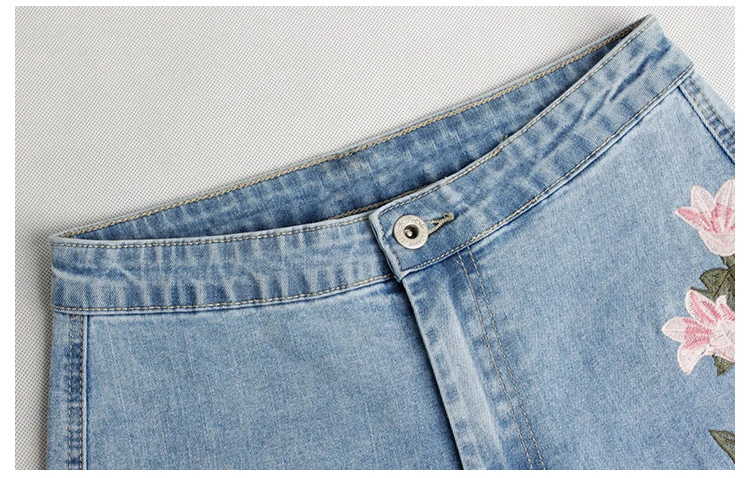 Europe and the United States 2018 spring new fashion embroidery Slim jeans female high waist thin hip embroidered pants (10)