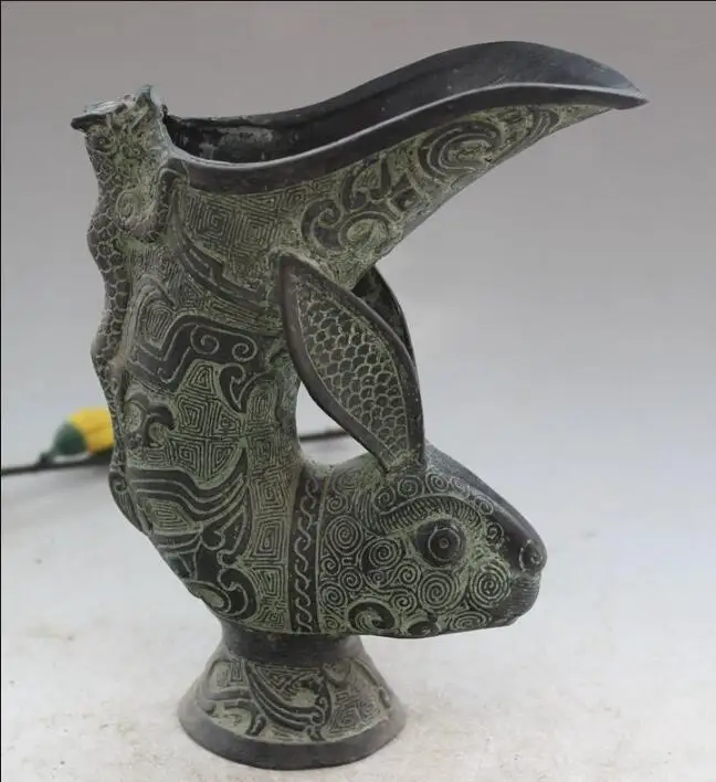 

Antique antique bronze rabbit glass flagon ornaments creative Home Furnishing