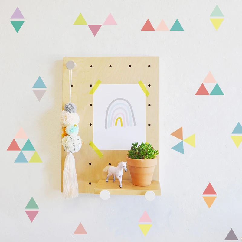 Tofok 54 قطعة/المجموعة الإبداعية مثلث اللون ملصقات جدار غرفة الأطفال غرفة المعيشة DIY صور مطبوعة للحوائط فتاة الحسنات غرفة زينة