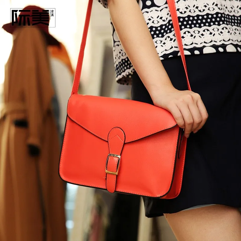 2480834055_934460434