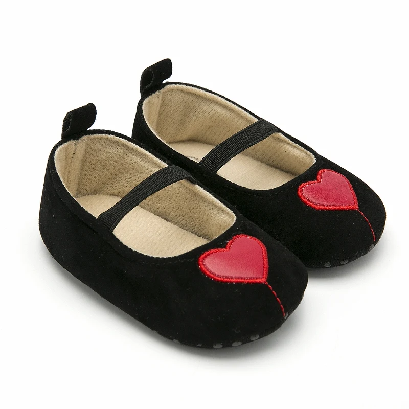 Детские мокасины красный в форме сердца Schoenen Scarpe Bimba детская обувь, для девочек младенцев обувь для маленьких девочек Babyschoentjes 0-18 м