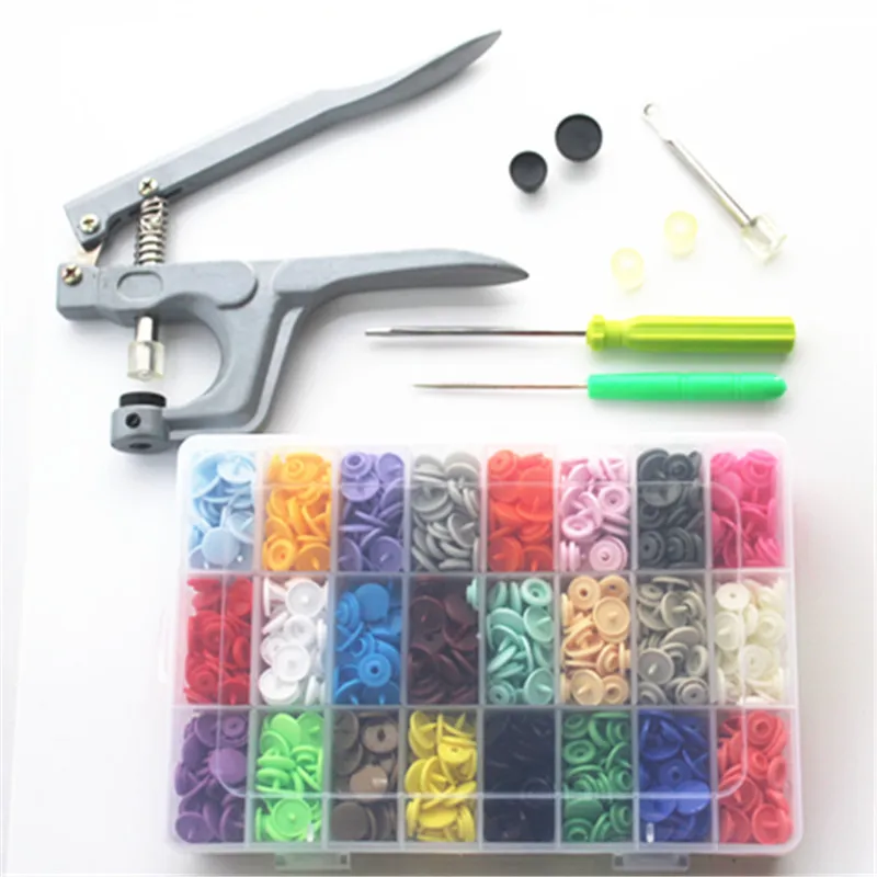 

1Set Metal Press Pliers Tools Used for T3 T5 T8 Kam Button Fastener Snap Pliers+360 Set T5 Plastic Resin Press Stud Cloth Diaper