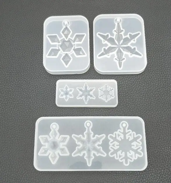 

New diy mirror crystal Epoxy snow with hole pendant silicone mold handmade jewelry necklace pendant
