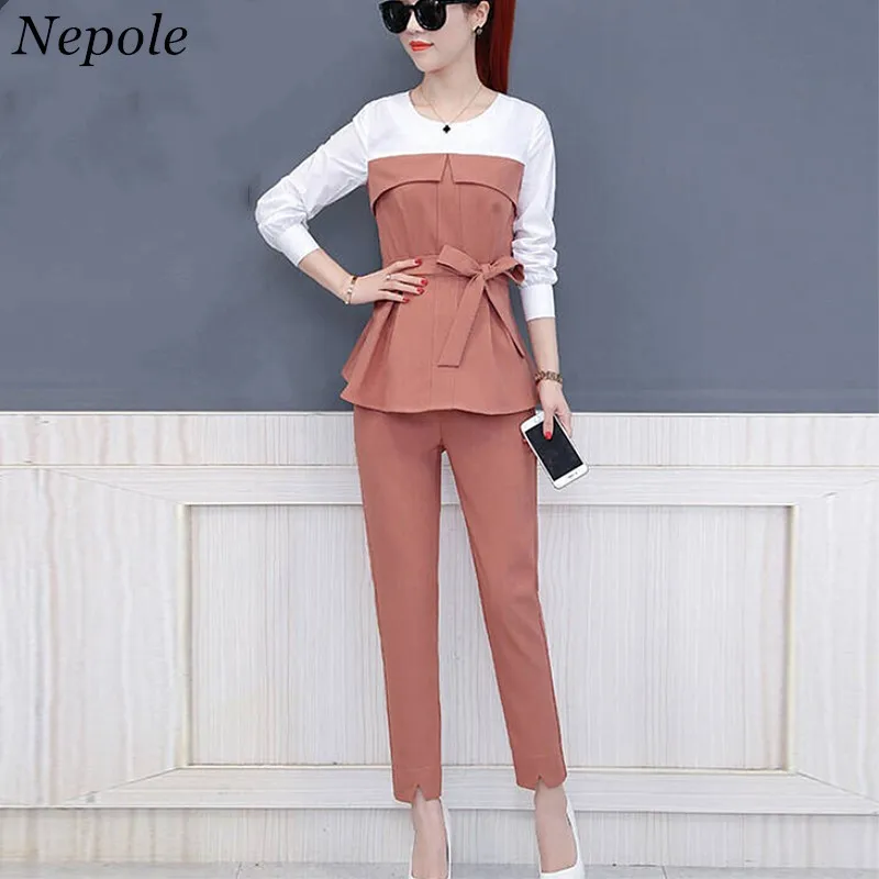 Nepole из двух предметов Блузка + брюки для девочек модные костюмы Цвет лоскутное