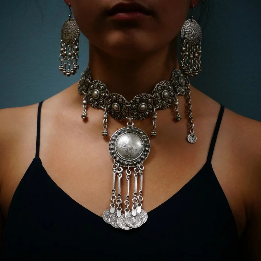 

Women Vintage Retro Silver Coin Pendant Necklace Fashion Boho Bib Tassel Chain Statement Necklace Collier Ethnic jewelry