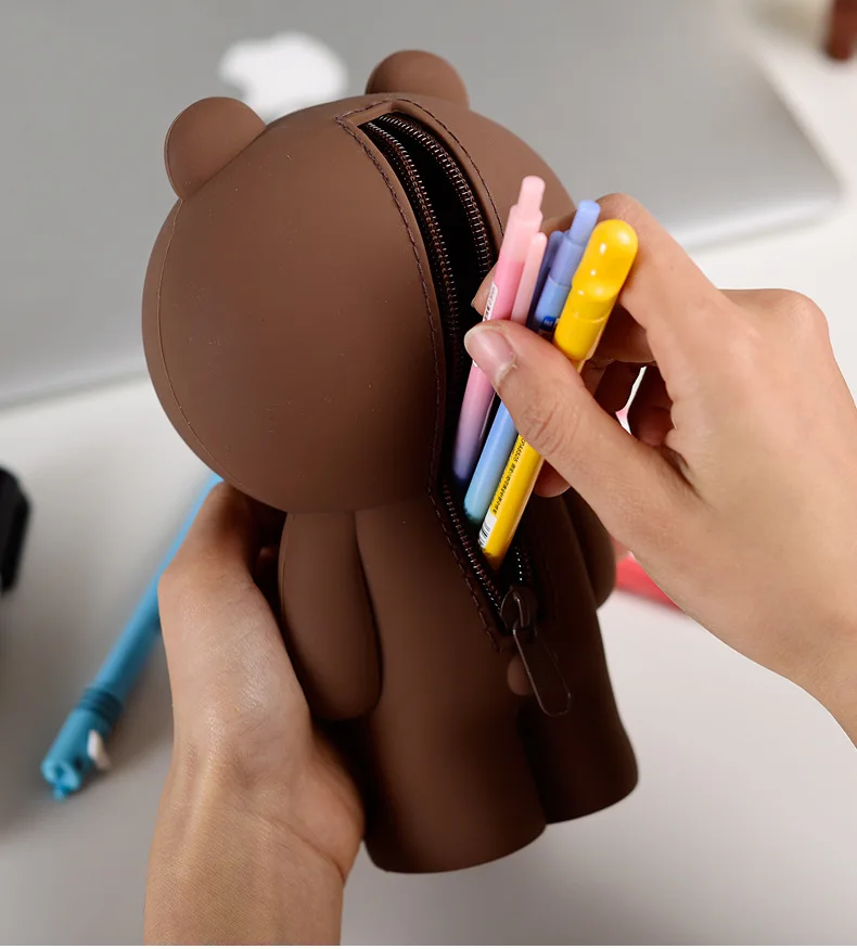 

2018 New Cartoon Pencil Case Container Kawaii Korean Cartoon Brown Bear Silica Cute 3D Pencilcase Gifts For Children.