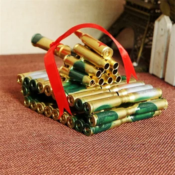 

1PC Classic Home Art Craft Camouflage Red Tank Model iron Retro imitation Bullet Shell Model Army Troops Retired Suveniour Gift