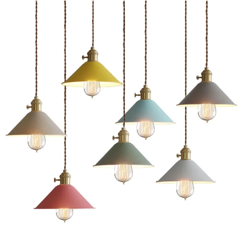 

Barn Pendant Light / 20cm Diameter Metal Shade / Bronzing Cap with Turn Key / Bulbs Included / 1.5m Power Cord Cable