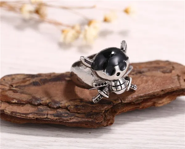 

H&F 2016 new arrival Hot Anime One Piece Luffy Zoro Rings skull with 3 swords exquisite christmas gift can dropshipping