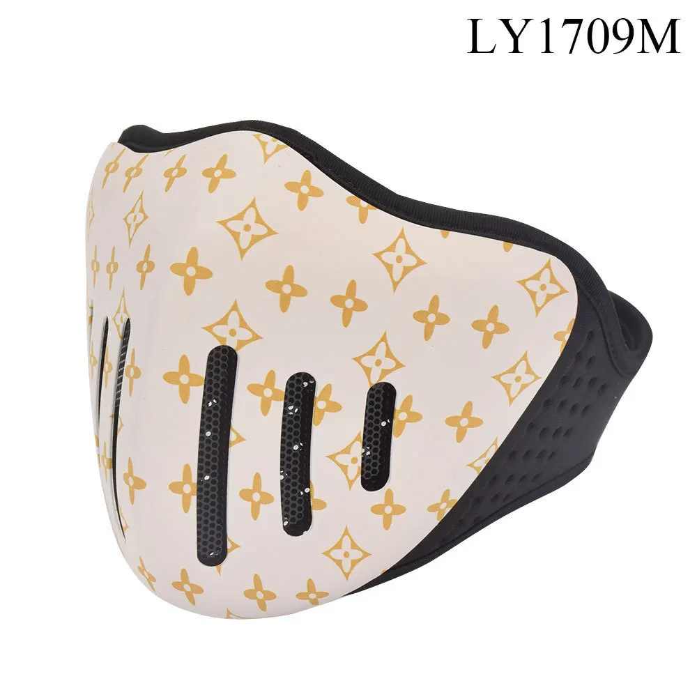 LY1709M
