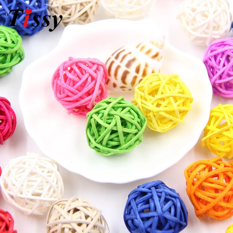 

20PCS 3CM 11Colors Rattan Ball Wood Craft DIY Sepak Takraw Balls Home Ornaments&Christmas/Birthday/Wedding Party Decorations