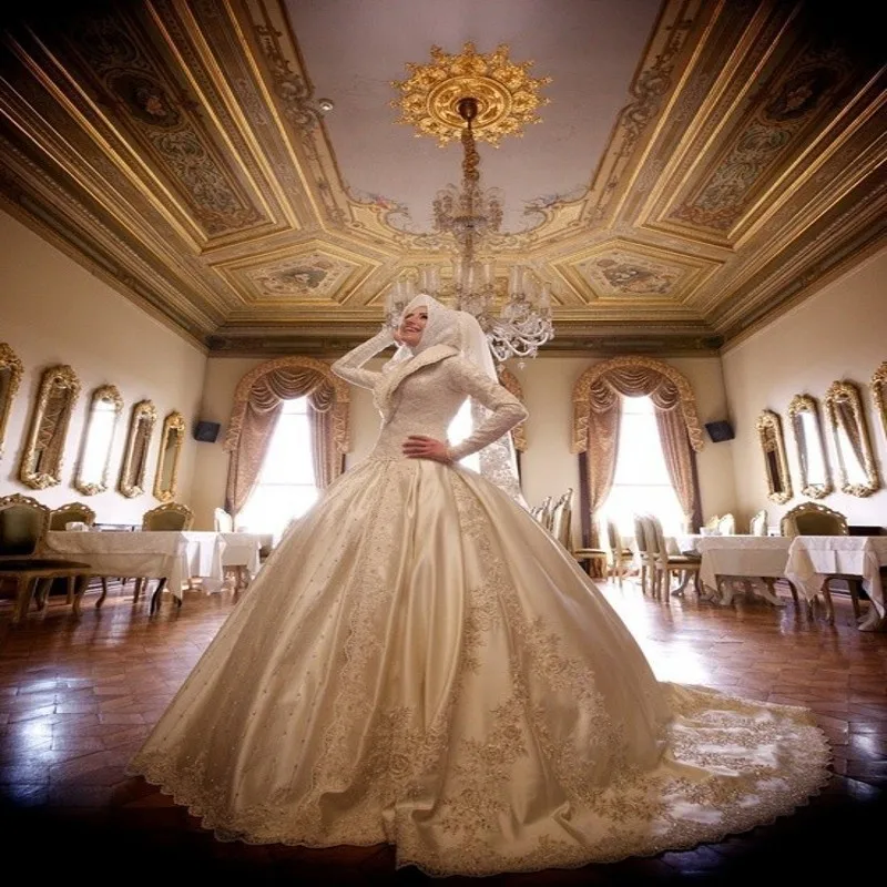 

2019 Muslim Wedding Dresses Incredible Fancy Taffeta Appliques Beading Long Sleeves Bridal Dresses Ball Gown Vestido De Boda