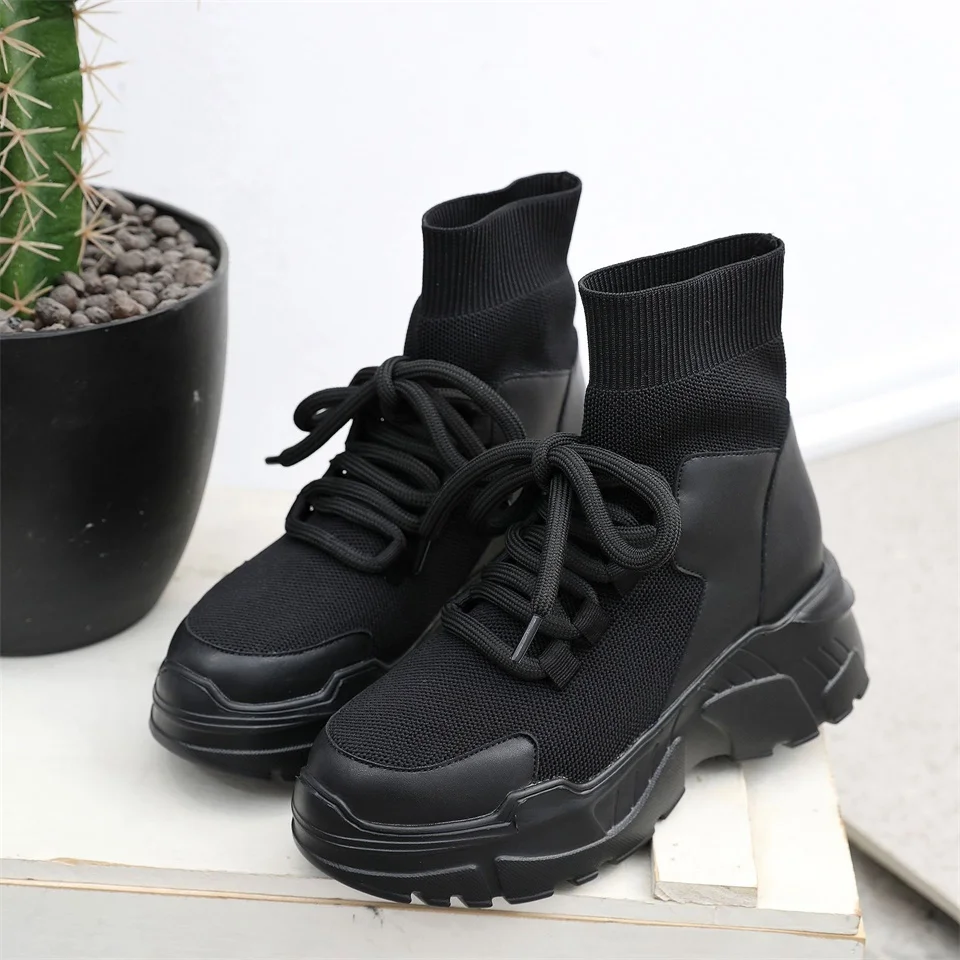 

Fashion increase boots shoes women autumn and winter 2018 new black lace up flat bottom casual boots women
