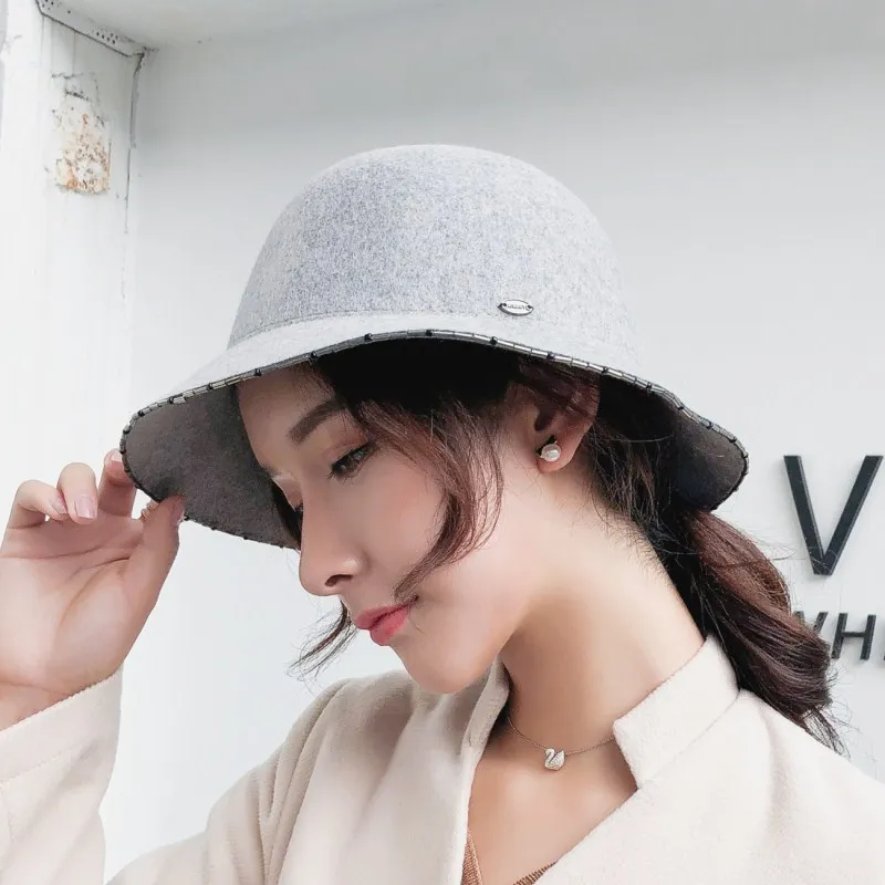 Seioum элегантные женские шерстяные мягкие шляпы фетровые шляпы для дам винтажные перламутровые полями зимняя Цветочная шляпа с бантом серый черный