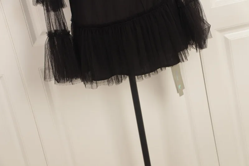 10483336390_1353026745