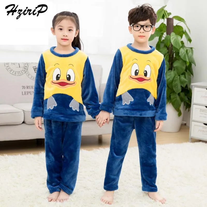 

HziriP 2017 Winter Children Girls Boys Pajamas Sets Cartoon Sleepwear High Quality Flannel Plush Warm Long Sleeve Kids Clothing