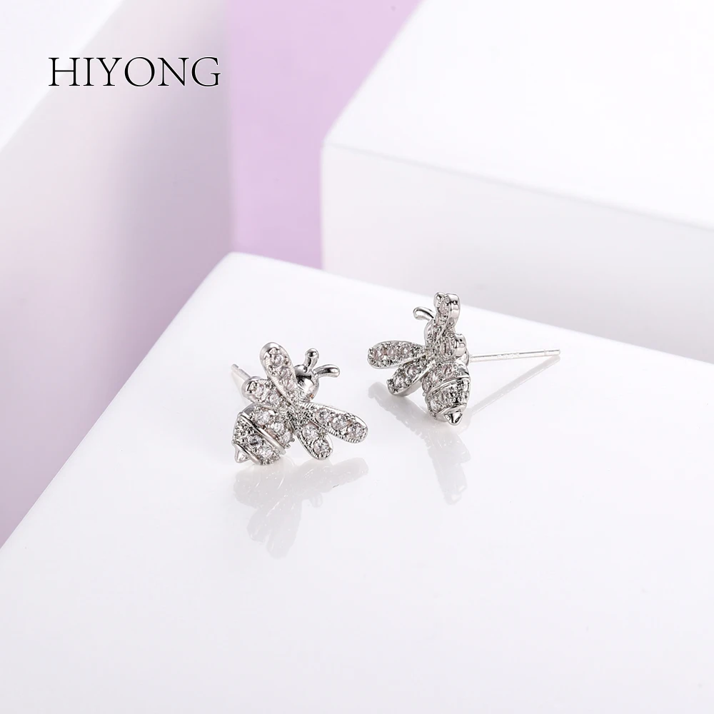 HIYONG корейские серьги эльфа для женщин темперамент личности Асимметричный цветок серьги гвоздики пчела бижутерия для ушей ювелирные изделия