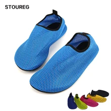 Новинка; Водонепроницаемая Обувь с дышащей сеткой; носки для плавания и дайвинга; пляжная обувь для мужчин и женщин; большие размеры