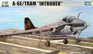 Trumpeter масштаб 1/32 модель 02250 A-6E tramm Invader shipboard attack aircrafta * | Игрушки и хобби