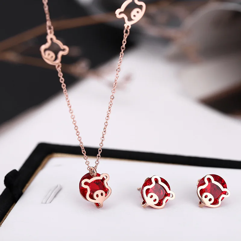 

Jewelry & Accessories Fashion Jewelry Necklace, Rose gold piglet necklace