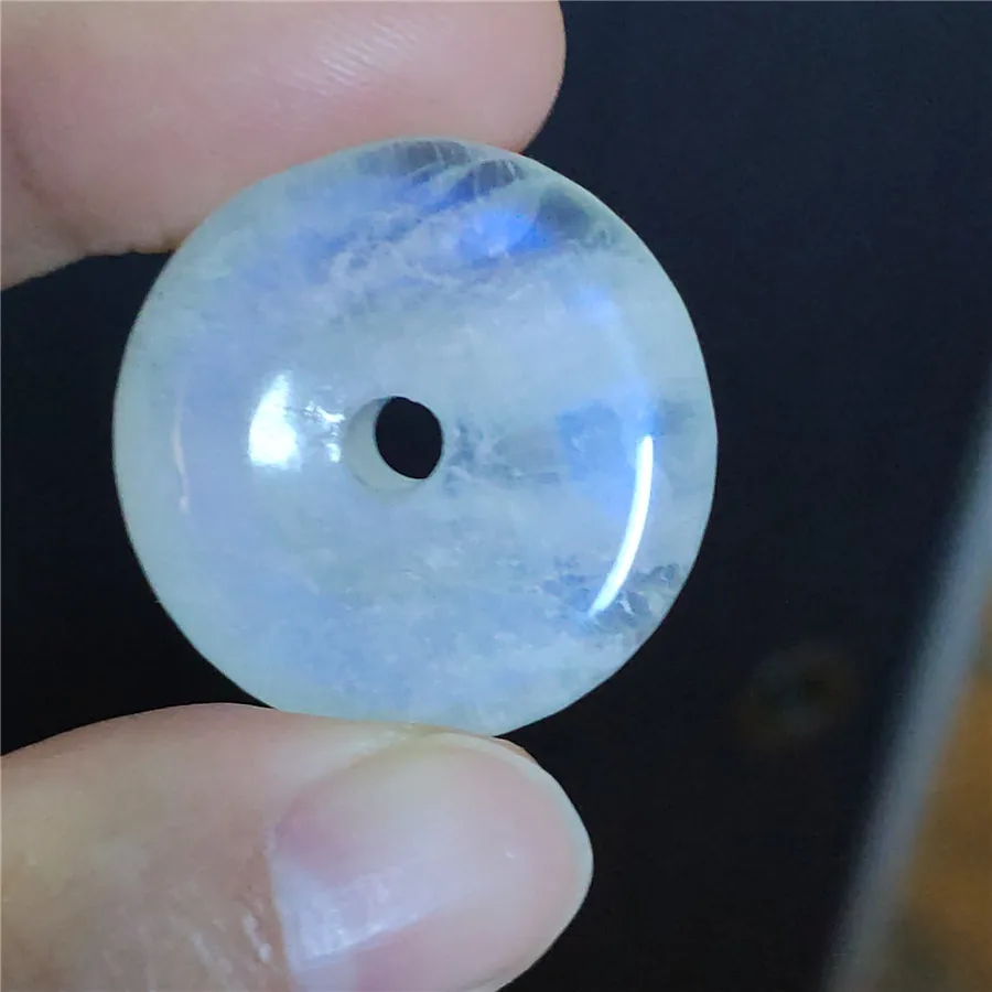 

Genuine Strong Blue Lights Natural Moonstone Pendant Necklace Fashion Crystal Round Donut Shape Natural Stone Pendant Women Men