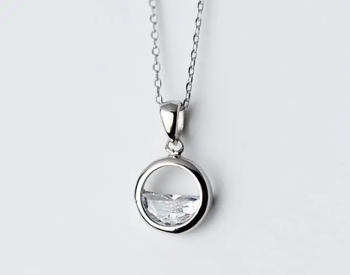 

Authentic 100% REAL. 925 Sterling Silver FINE Jewelry Simple Round HALF ZIrconia into the lucky circle Pendant Necklace GTLx1730