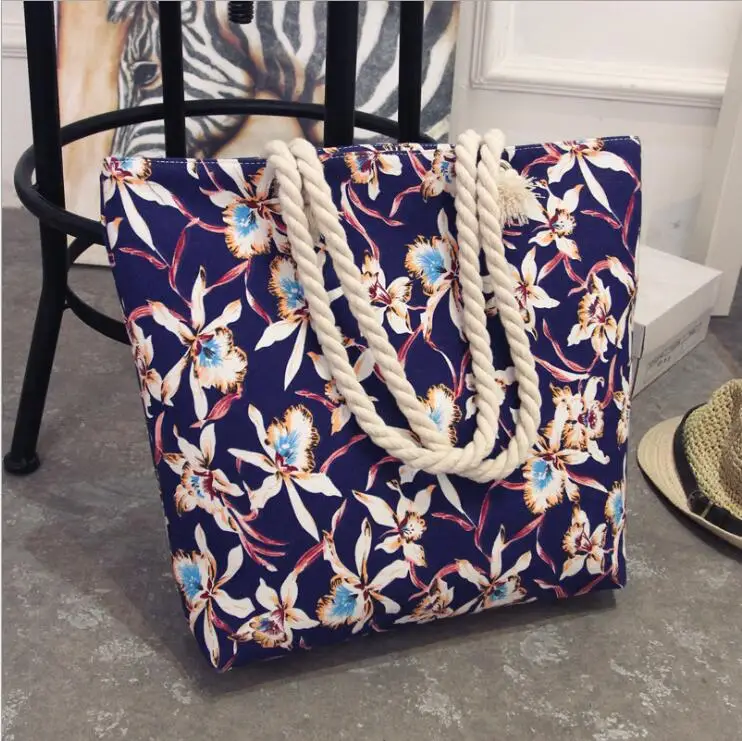 Fashion Folding Women Big Size Handbag Tote Ladies Casual Flower Printing Canvas Graffiti Shoulder Bag Beach Bolsa Feminina best wristlet wallet Totes