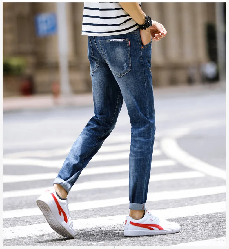2018 Бесплатная доставка Мода Для мужчин джинсы летние дизайнерские эластичные штаны качество Для мужчин джинсы верхняя одежда брюки D72