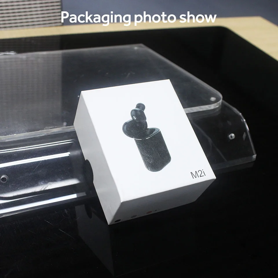 Wireless earbuds (12)