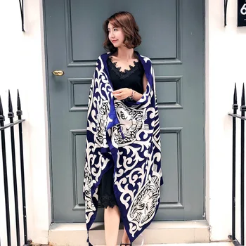 

Travel seaside beach towel oversized scarf blue lion pattern exotic costume brand scarf echarpes femme 2019 ropa lino mujer