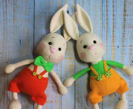 Crochet Brinquedos Amigurumi Lebre Número Modelo B0148 10 Cheap Móbiles e chocalhos para bebês
