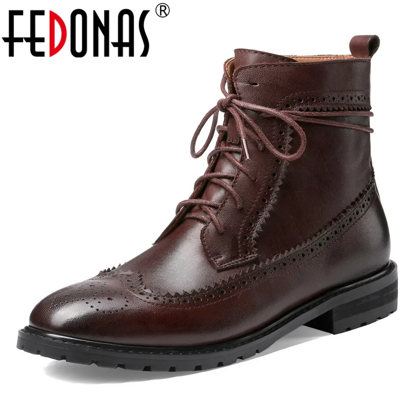 

FEDONAS Short Boots Women Ankle Boots 2020 Winter Vintage Genuine Leather Brogue Shoes Woman Lace Up Party Office Shoes Female