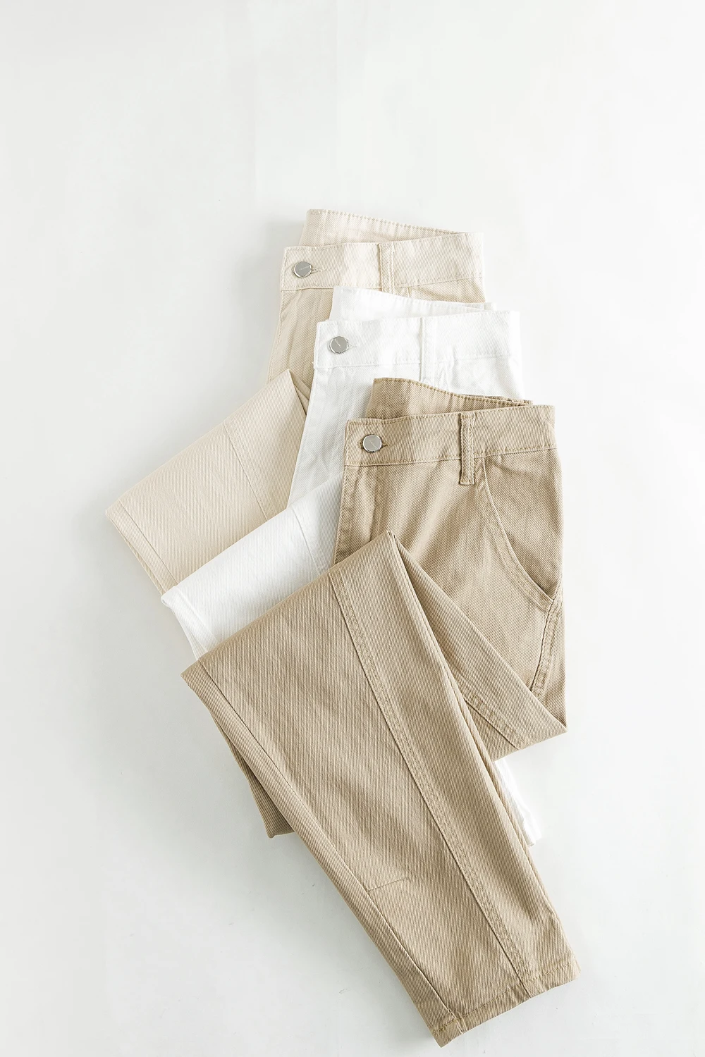Белые джинсы больших размеров с высокой талией, ковбойские женские бежевые корейские шаровары, свободные хлопковые брюки, джинсы от Harlan