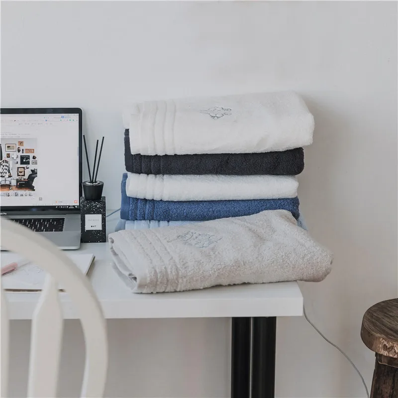 

100% Cotton 3Pcs Beach Towels Spring/Autumn Swimming Spa For Adult Bath Towel Set Of Face Combination Of Towel 70X140CM 3 Size