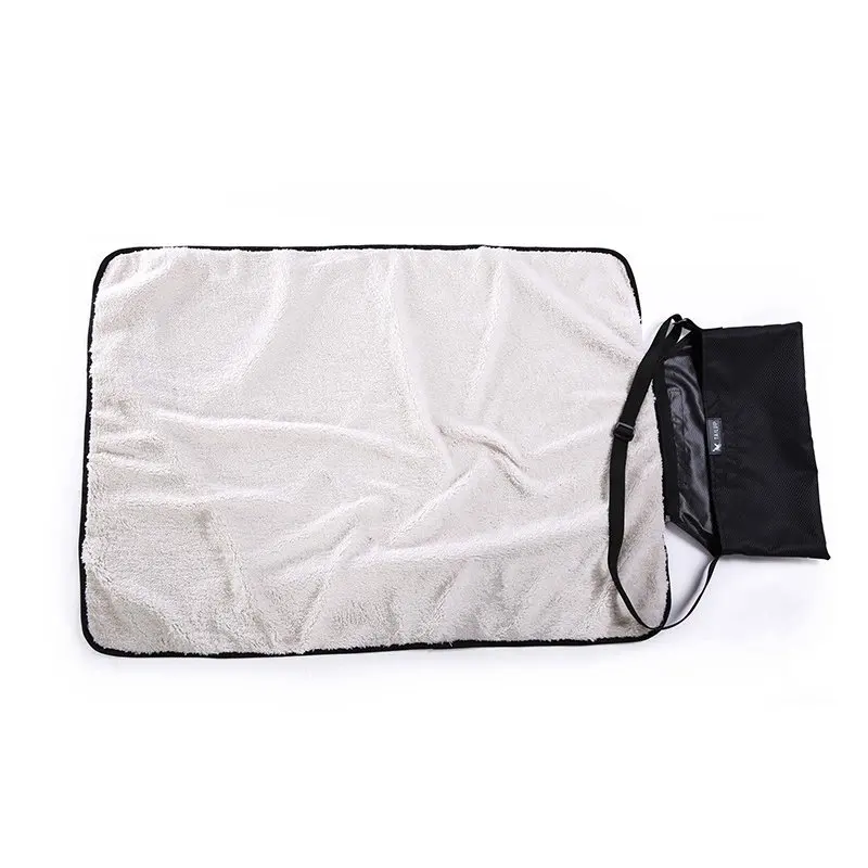 

Pet Mat Thick Blanket Cat Dog Puppy Kitten Warm Waterproof Fleece Soft Blanket Bed Mat