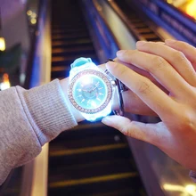 Creative LED flash women Watches top Brand Luxury Casual Quartz Watch female Ladies watches Women Wristwatches