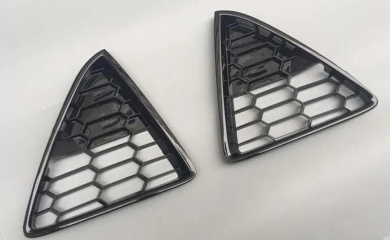 ABS материал 1 комплект/правый и левый и средний выпечки окрашенная Honeycomb решетка подходит для Ford Focus III 2012