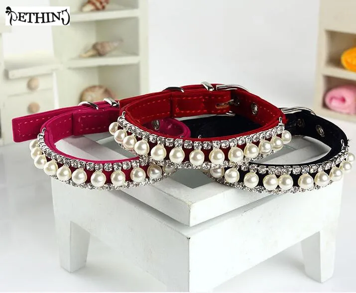 

New Fashion Diamond Dog Pet Collar Puppy Collars Cat Accessories Rhinestone With Buckle Personalized Pearl Necklace For Pet Dogs